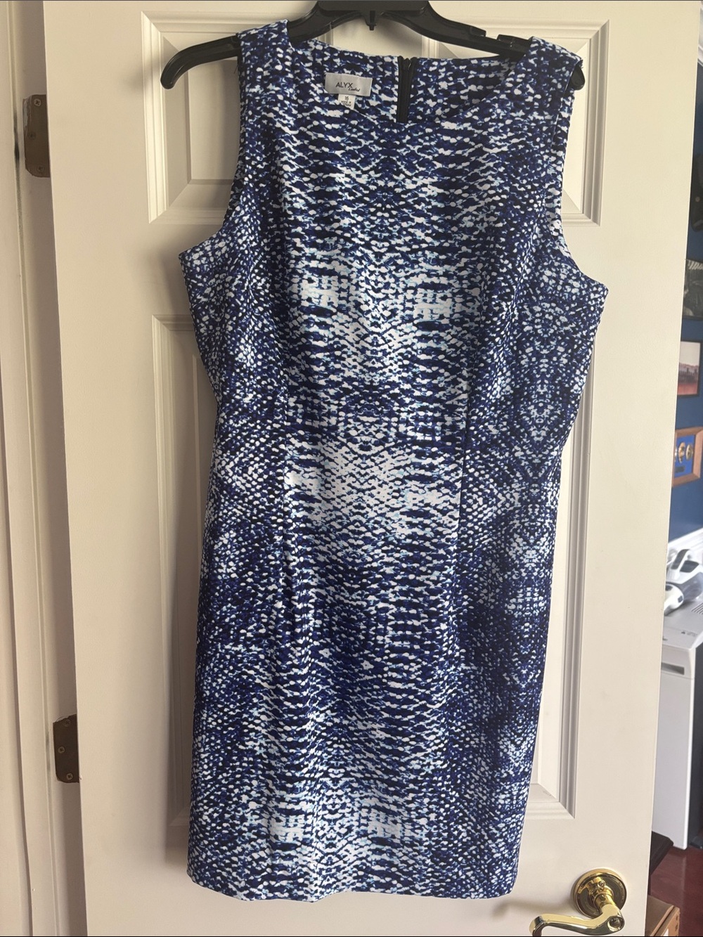Alyx Navy and White Abstract Print Sheath Dress